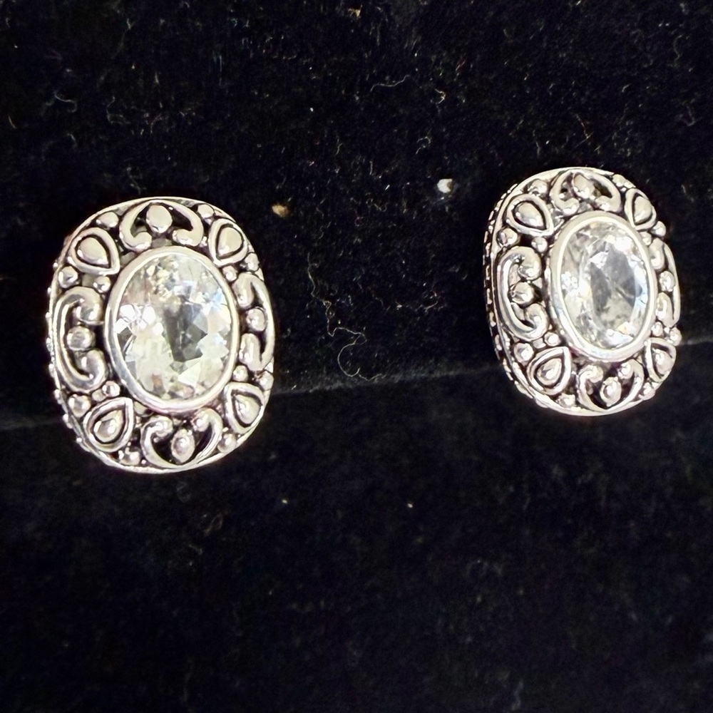 JOSEPH ESPOSITO Sterling Silver Crystal Bali Filigree Rectangle Clip-on Earrings
